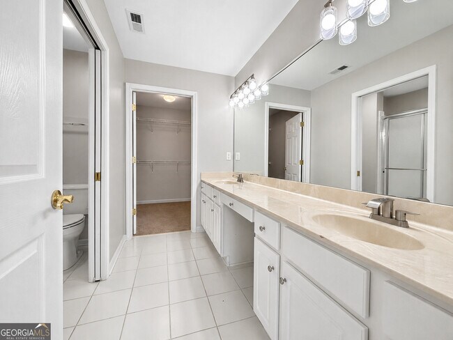 Building Photo - 3057 Orchard Ridge Cir