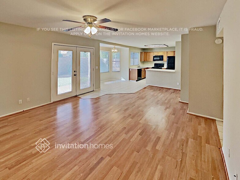 Building Photo - 1022 S Surfside Dr