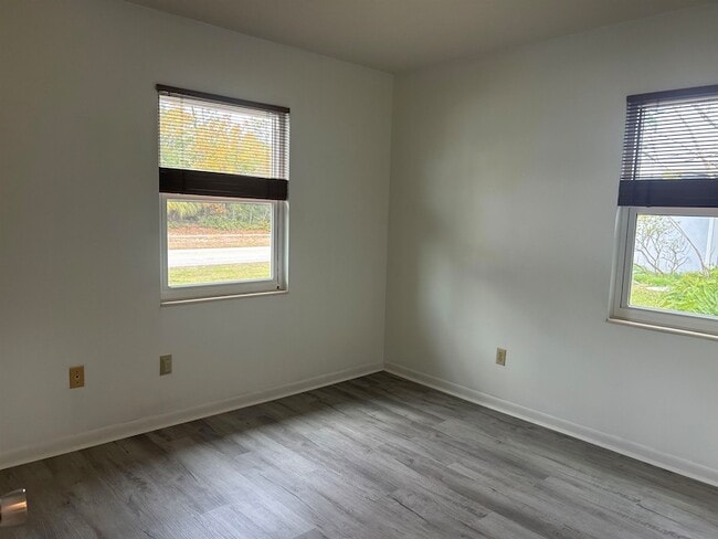 Building Photo - 289 Deltona Blvd