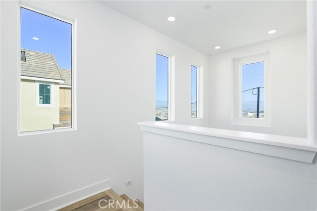 Building Photo - 27213 Tamarack Ln