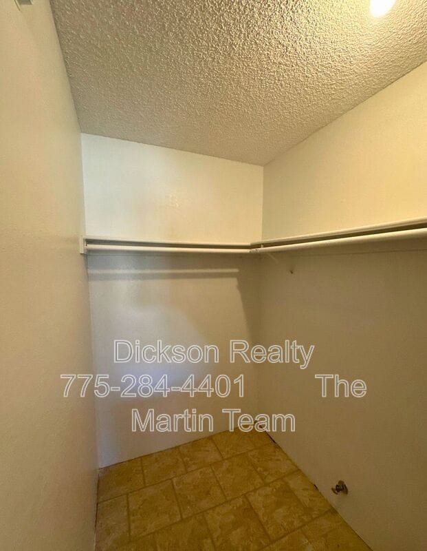 Building Photo - 3919 Clear Acre Ln