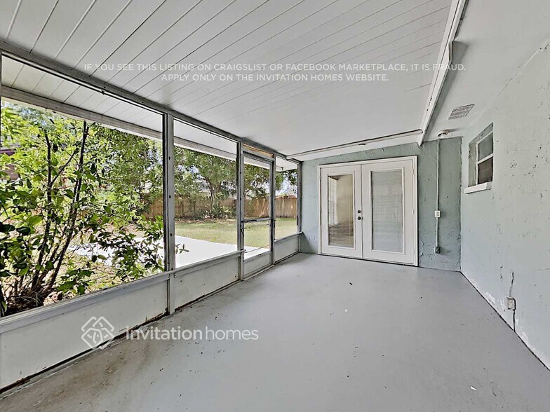 Building Photo - 1711 Ironwood Ct E