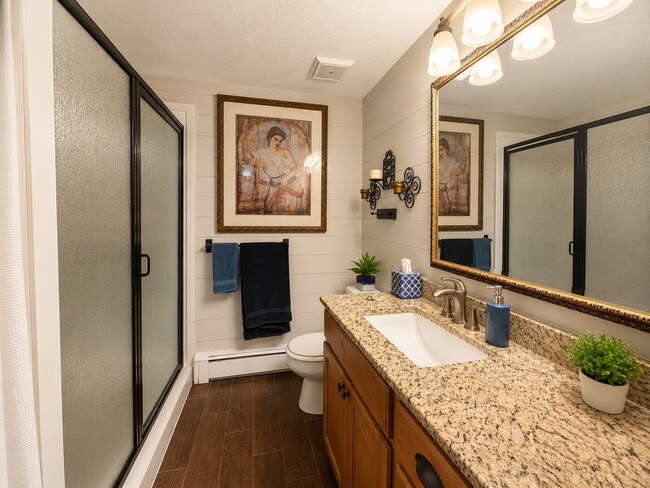 Building Photo - Caretaker Rental Opportunity – Fully Furnished Home in Historic Spring City
