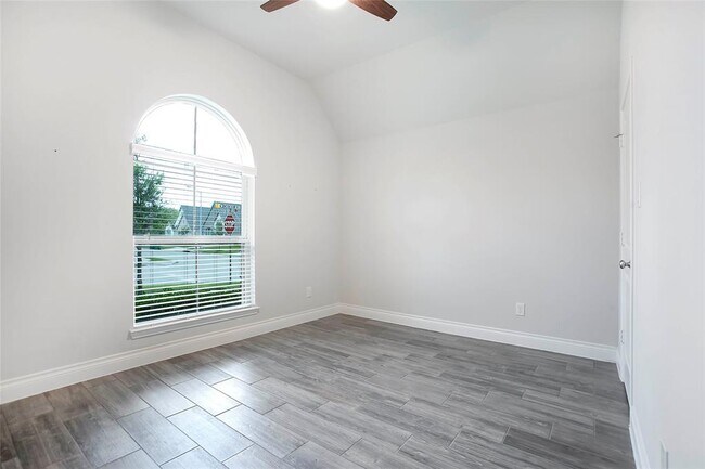 Building Photo - 28203 Checker Bend Ln