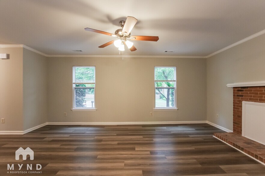 Building Photo - 9512 Vera Jones Ln
