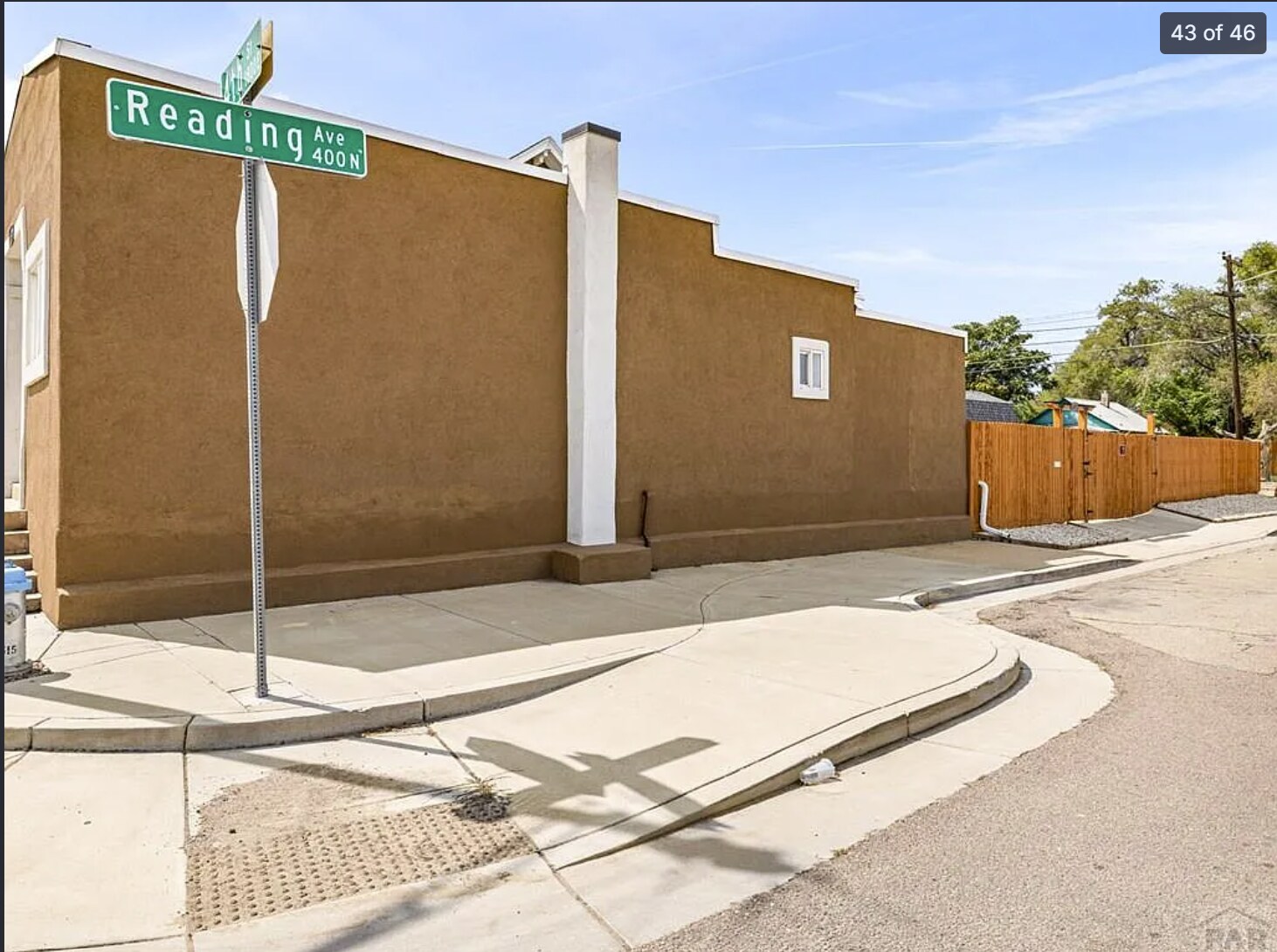 Building Photo - 1835 E 4th St