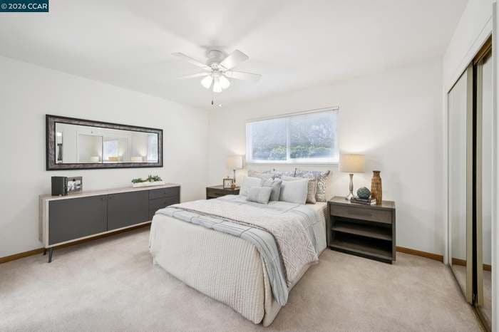 Building Photo - 3114 Santa Paula Dr