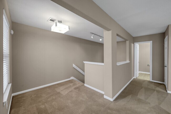 Building Photo - 179 Binnacle Ct