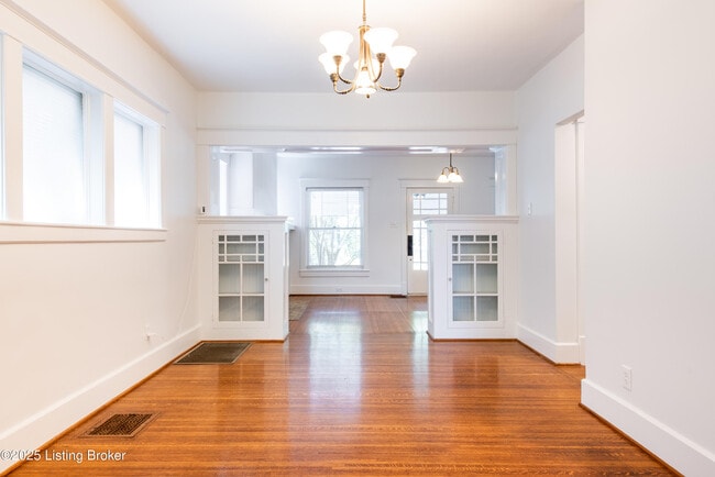 Building Photo - 1604 Edgeland Ave