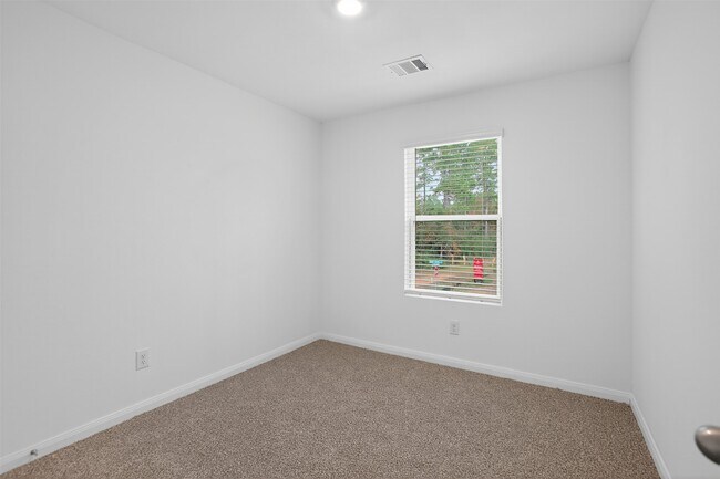 Building Photo - 11806 Holly Hurst Dr