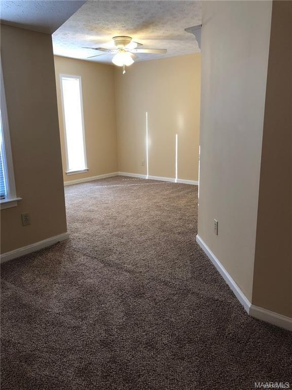 Building Photo - 6251 Bell Gables