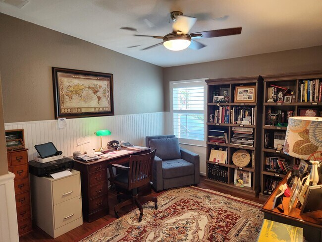 Building Photo - 7717 White Egret Ln