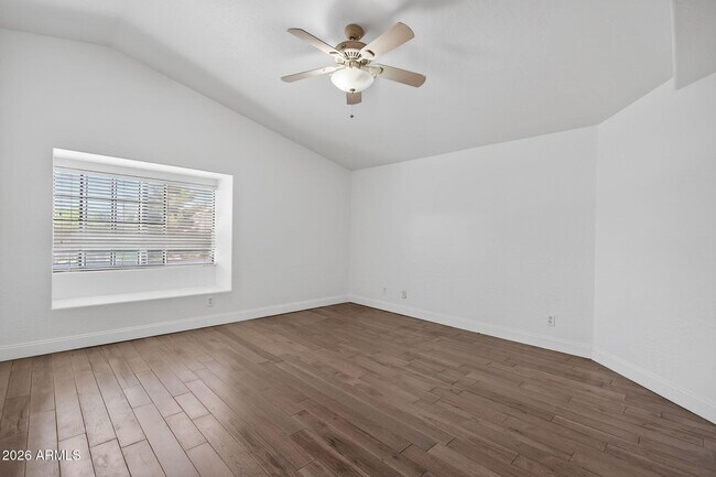 Building Photo - 3241 S Horizon Pl