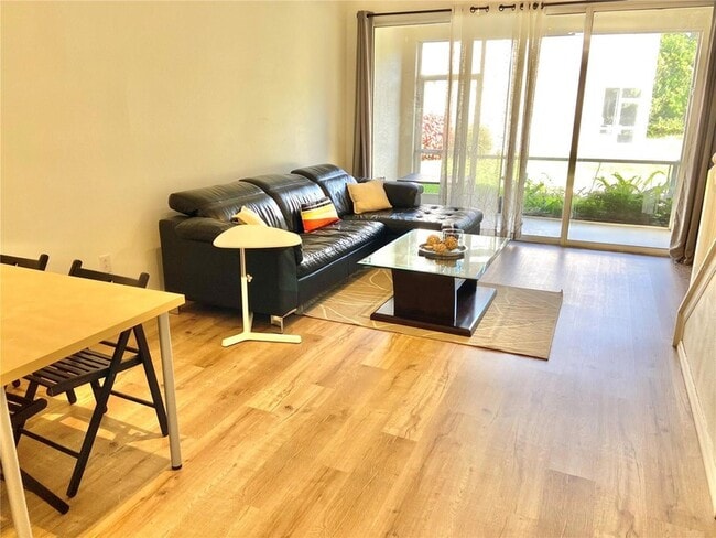 Building Photo - 10035 Tranquility Way