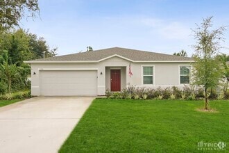Building Photo - 2320 Gardenia Rd
