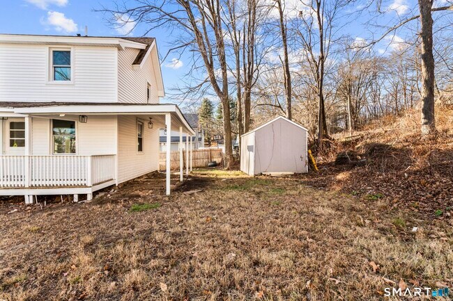 Building Photo - 93 Sunnyside Ave