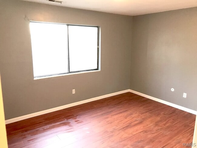 Building Photo - 1104 Arrowhead Dr