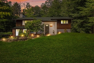 Building Photo - 7212 Wigwam Way