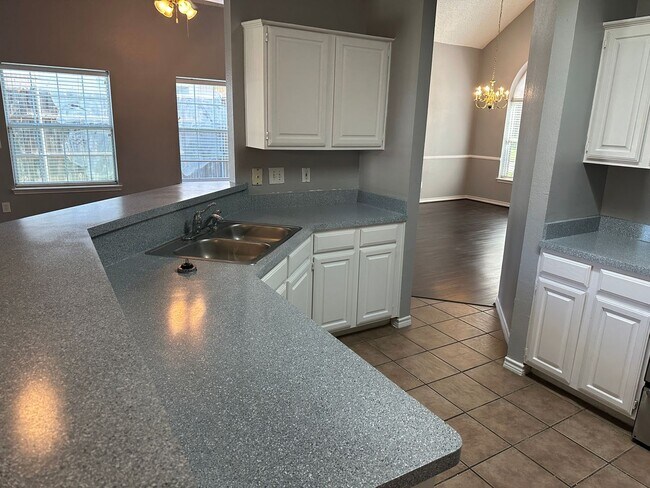 Building Photo - PERFECT HOME IN PRESTON OAKS!