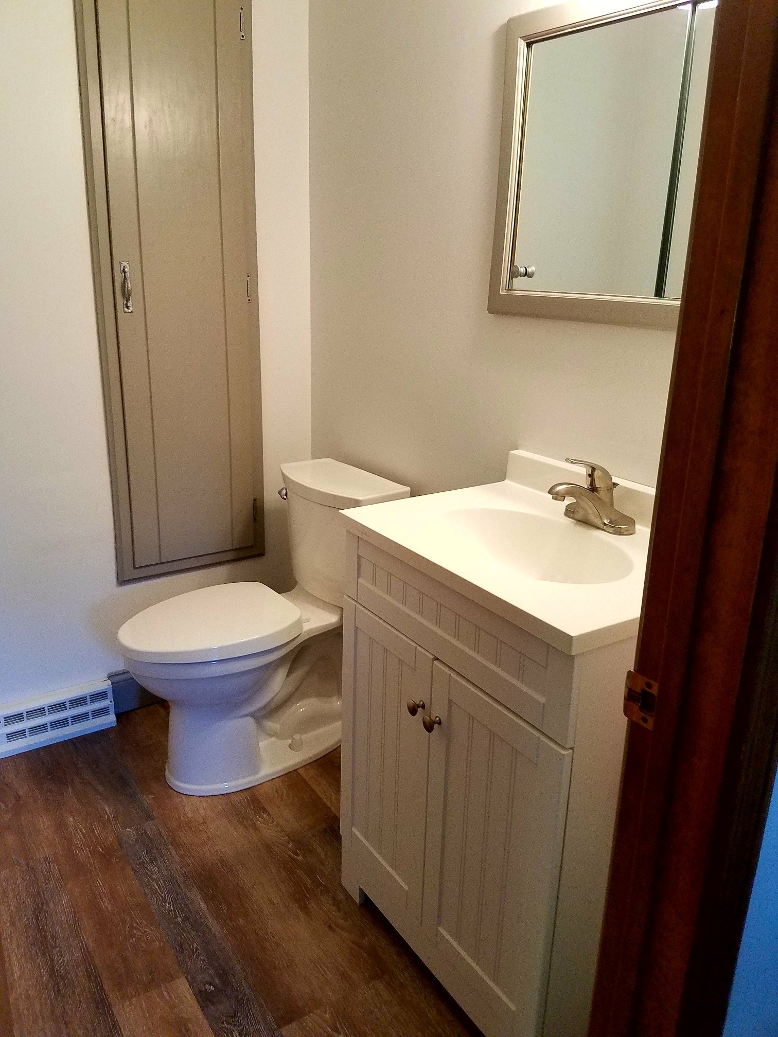 powder room - 373 Meadow Rd