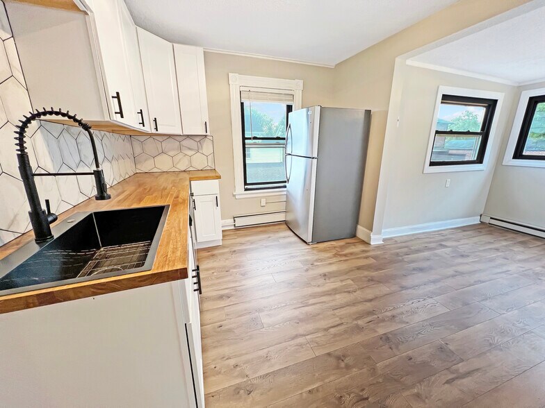 New Applainces - 111 Belden St
