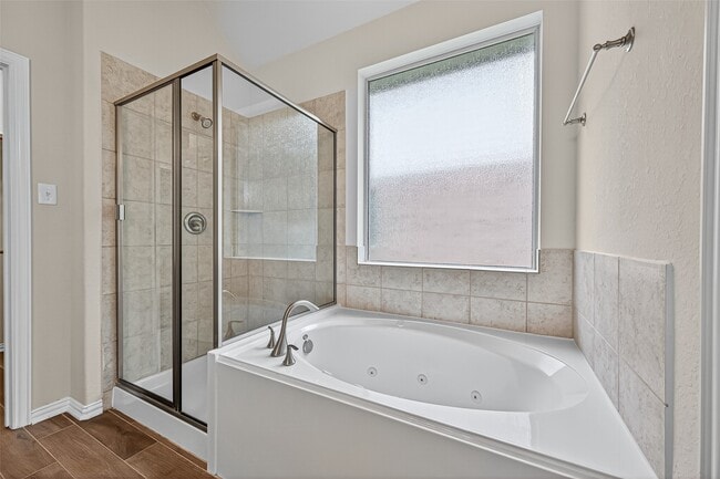 Building Photo - 24426 Stanwick Crossing Lane
