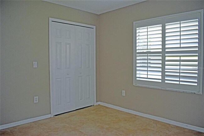 Building Photo - 14499 Tamarind Loop
