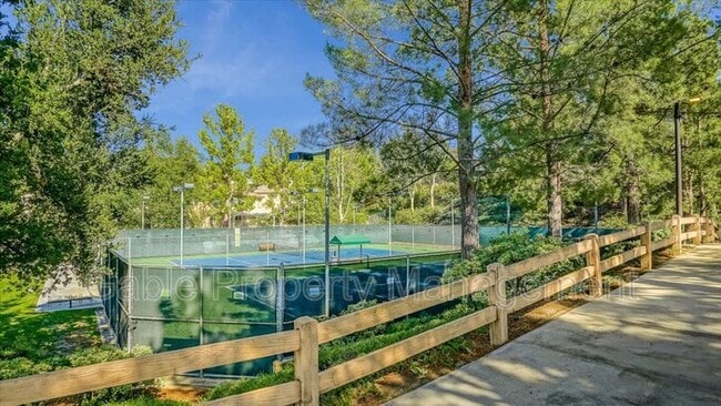 Building Photo - 27221 Camden Pl