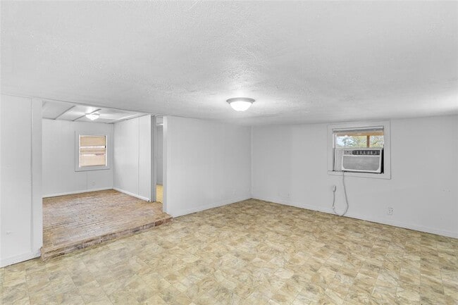 Building Photo - 31C Jackson Rd