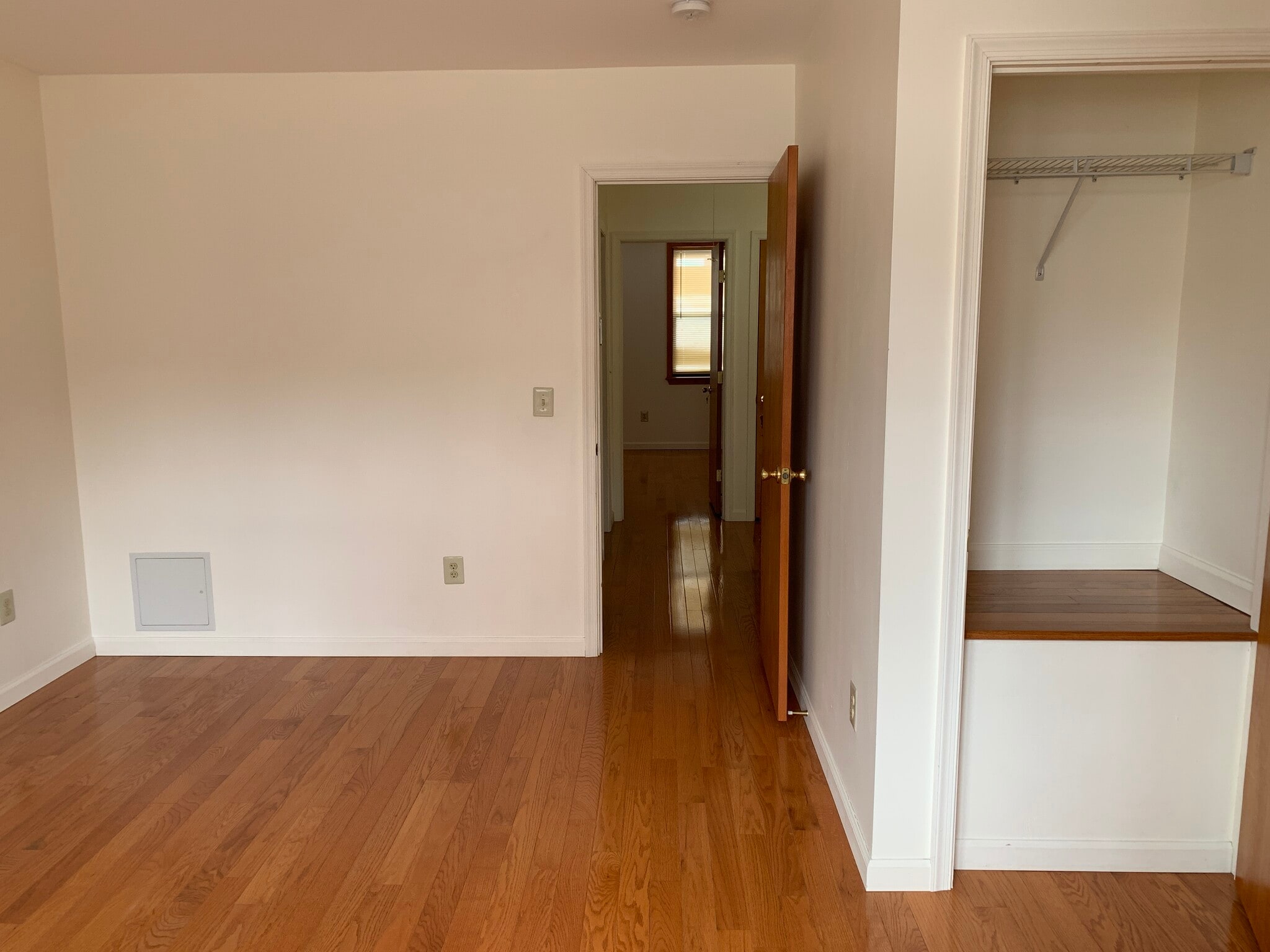 Building Photo - 1229 Wood St