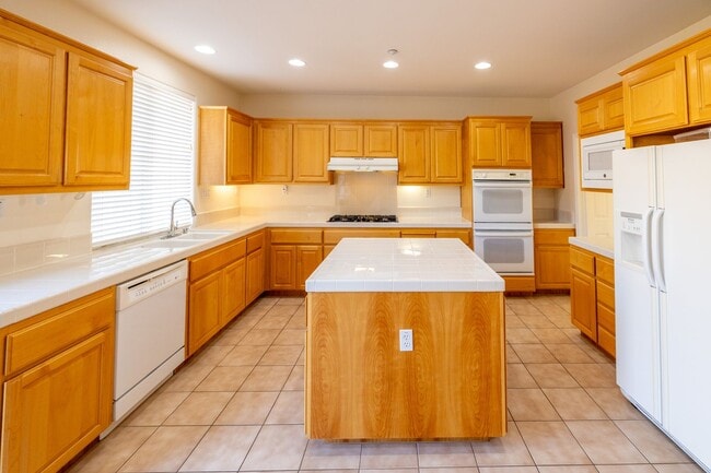 Building Photo - Beautiful home in Bailey Ranch!