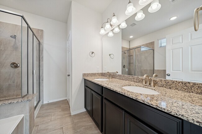 Building Photo - 8604 Hollyoaks Creek Ln