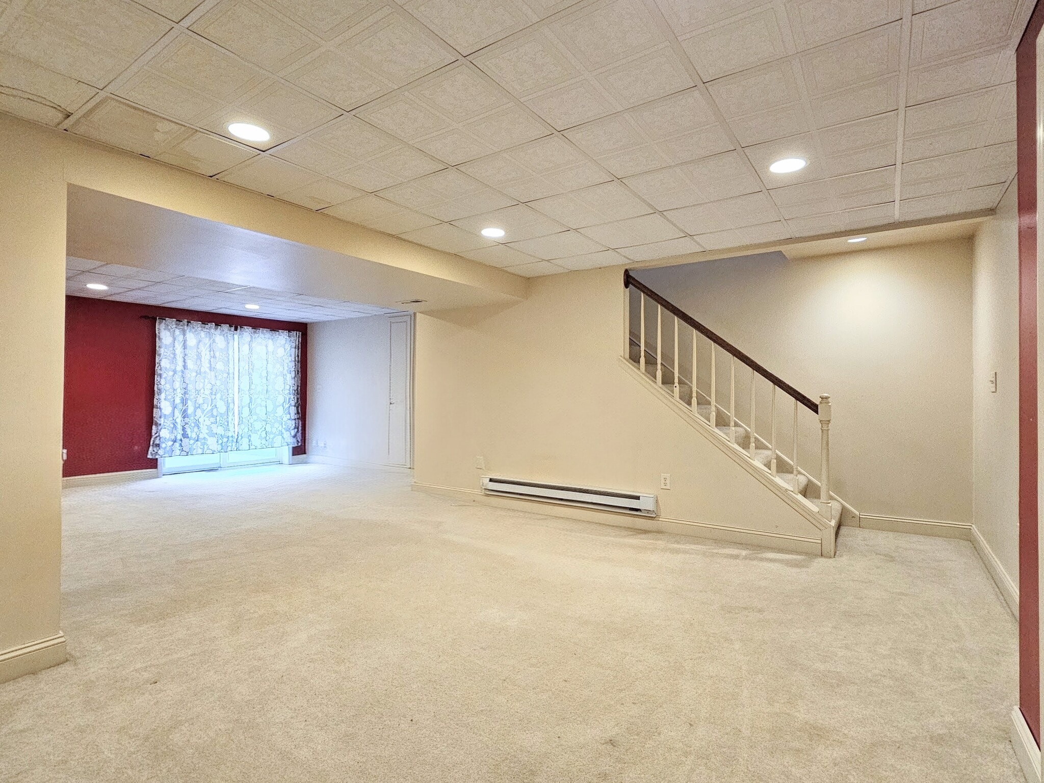 Building Photo - 688 Rockwood Dr