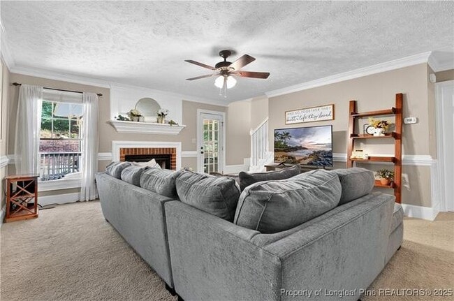 Building Photo - 427 Newburgh Dr
