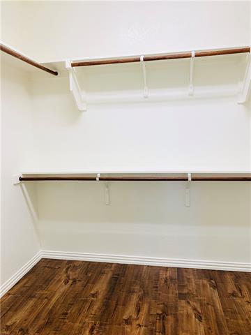 Building Photo - 1505 Somerset Dr