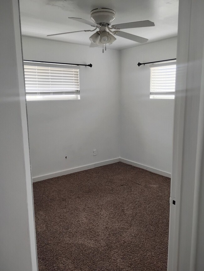 Building Photo - 5080 S 4420 W