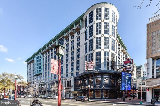 Building Photo - 777 7th St NW