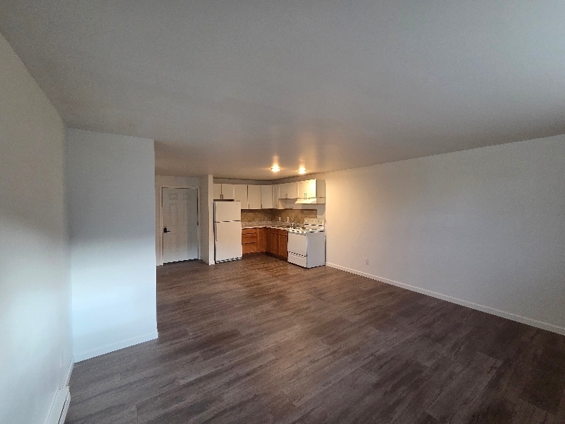 Building Photo - 1312 E Wilson Ave