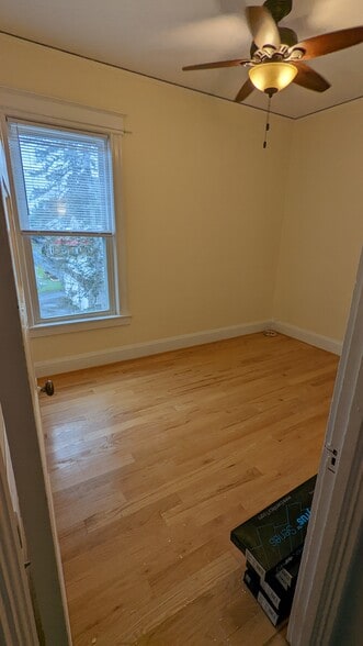 Building Photo - 61 S Pine Ave