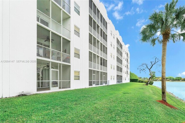 Building Photo - 10730 NW 66th St