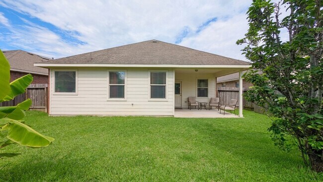 Building Photo - 14715 Palladio Dr