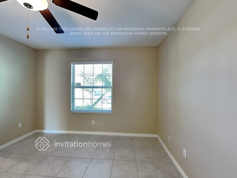 Building Photo - 1524 Flower Dust Dr