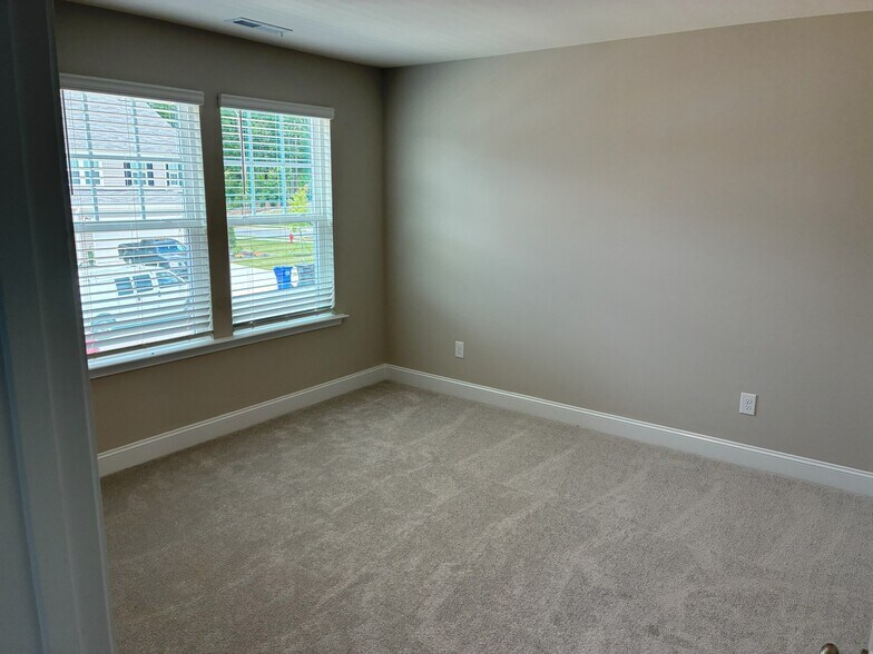 Bedroom 2 - 240 Steel Springs Ln