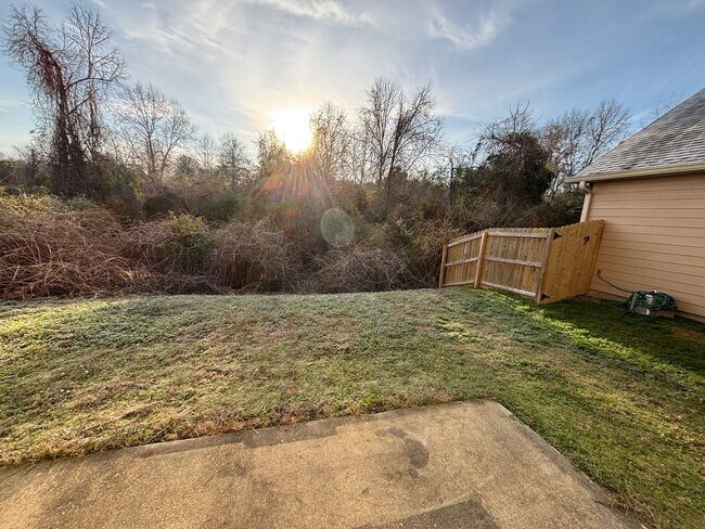 Building Photo - Beautiful Home for Rent in Phenix City!