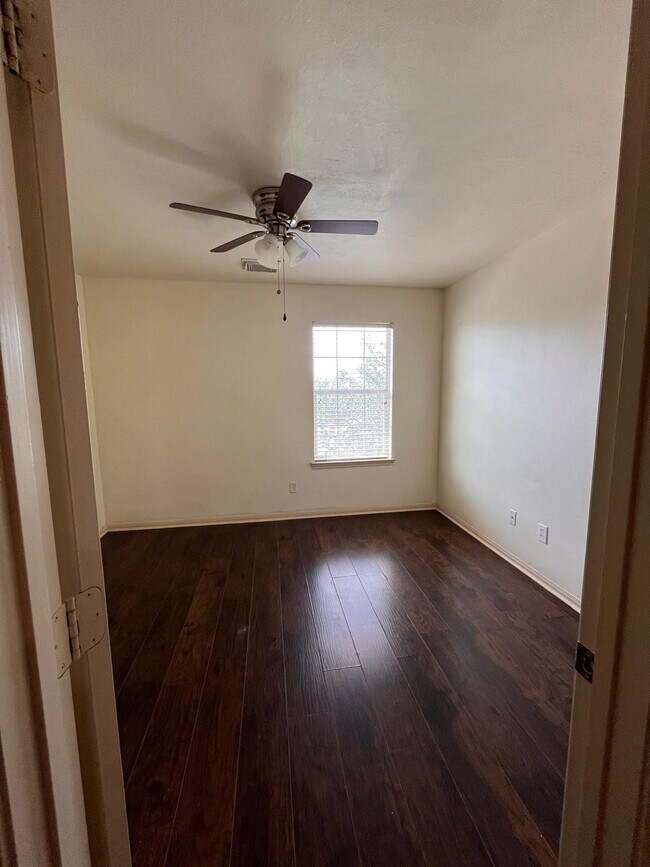 Building Photo - 19431 Plantation Bend Ln