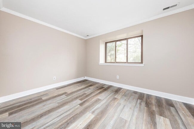 Building Photo - 401B Cypress Point Cir