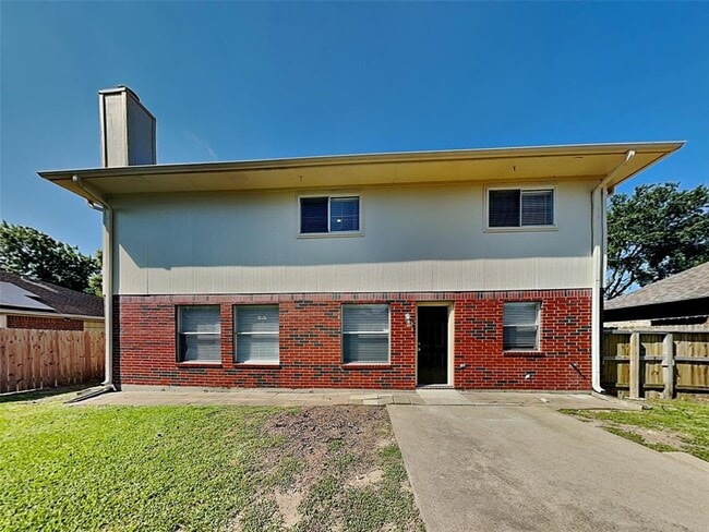 Building Photo - 16118 April Ridge Dr