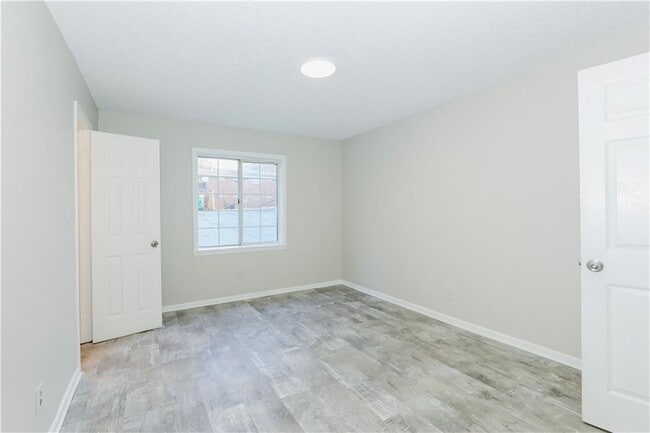 Building Photo - 2055 Alison Ct SW