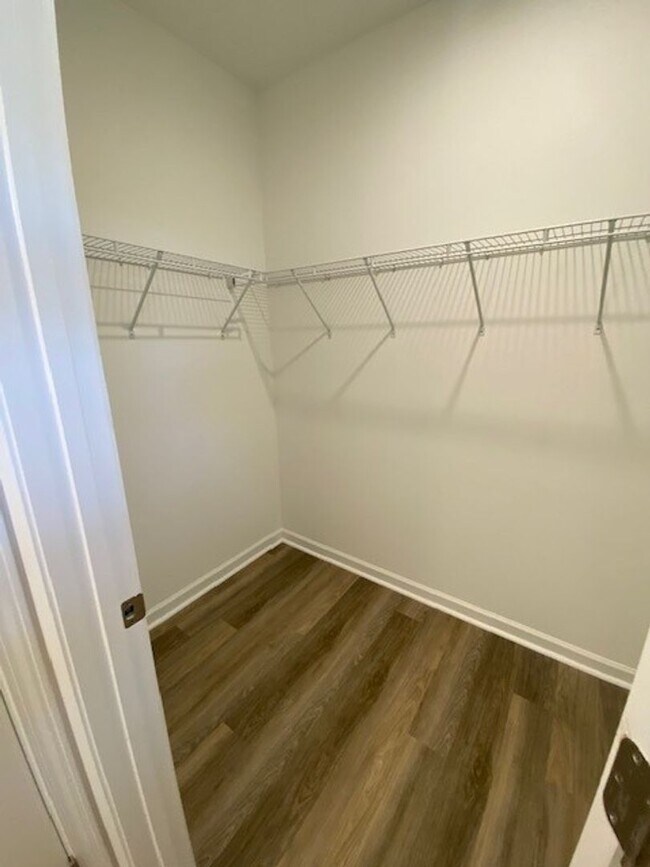 Building Photo - Brand new 3 bedroom 2.5 bath home in Leland