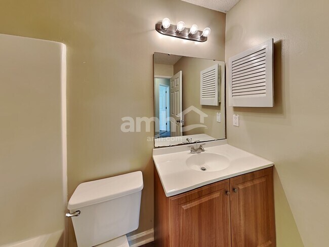 Building Photo - 2377 Companion Cir E